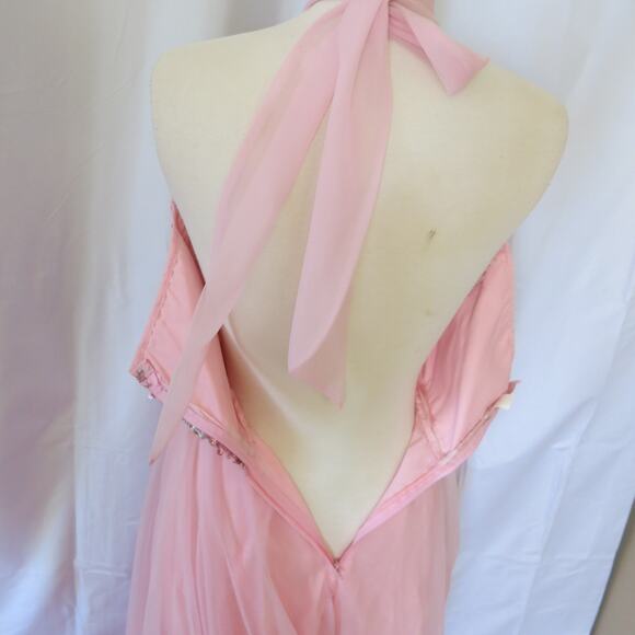 VINTAGE 1970's Formal Ball Gown Size 7 Halter Sequins Tulle Pink Barbie Glam - Picture 3 of 12